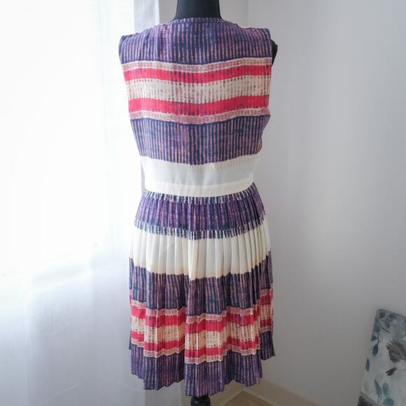Rachel Roy purple and pink pleated fit and flare dress size 6 S - Picture 5 of 8